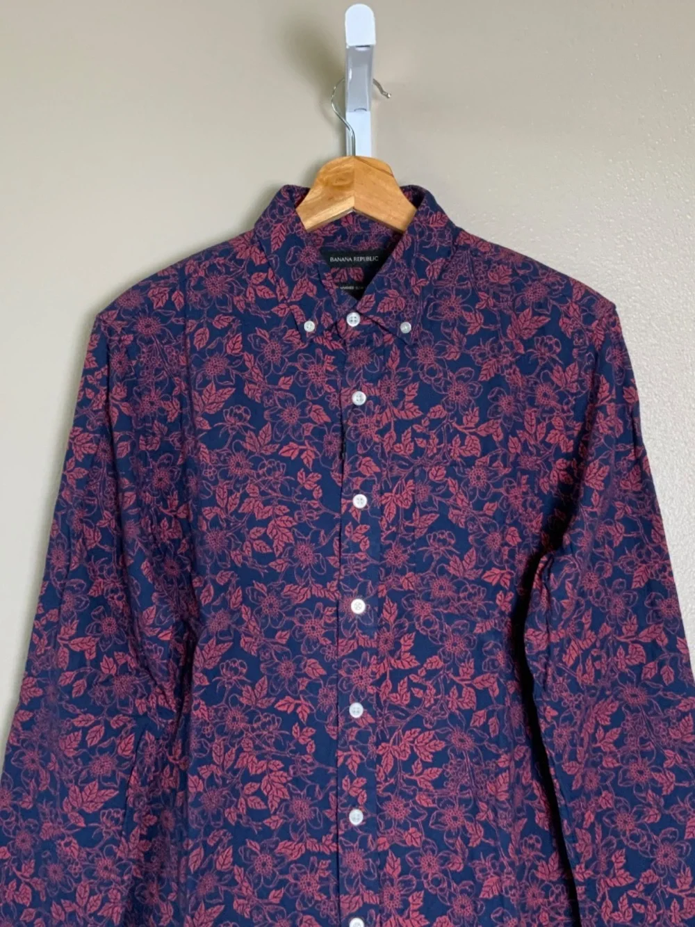 Banana Republic Untucked Slim Fit Double Weave Floral Button Down Oxford Shirt